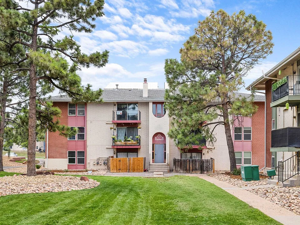 12168 Melody Dr #204