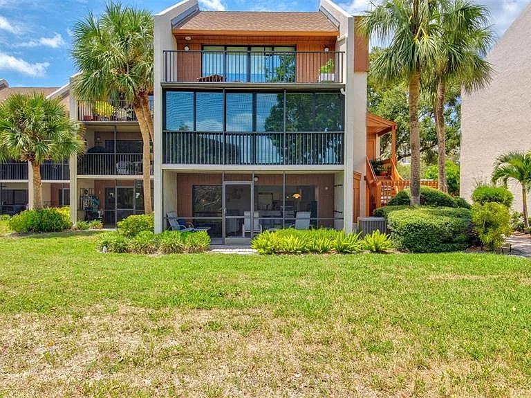 1700 Cove II Pl #310 — Photo 32