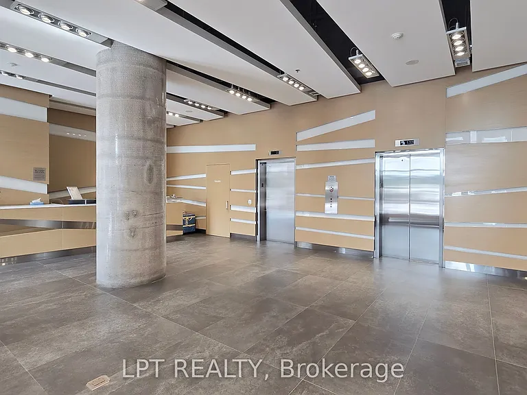 390 Cherry St #503 — Photo 5