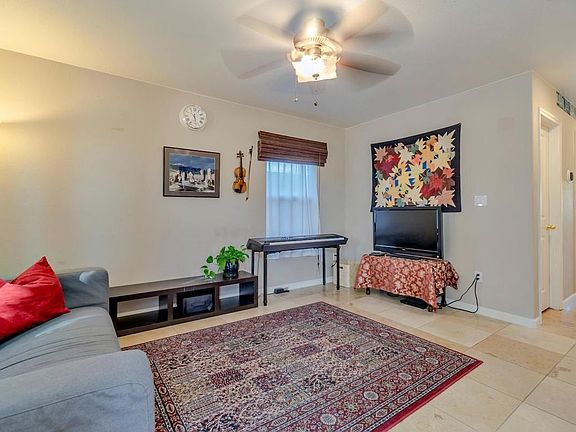 3rd image of 5601 Valletta Way