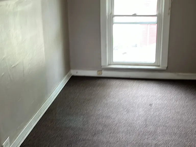 822 W Main St — Photo 5