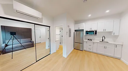 Floor plan 10