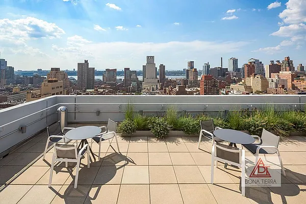 Rented by Bona Tierra | media 23