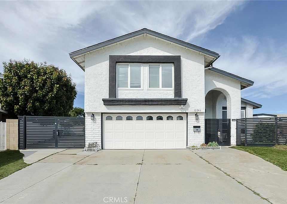 1st image of 12246 Nadine Cir