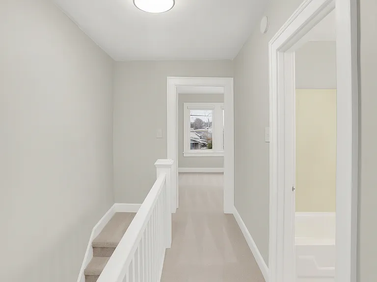 810 N Euclid Ave — Photo 14