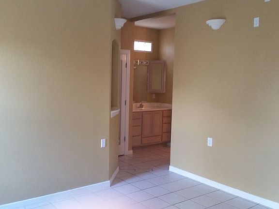 5th image of 1316 Whirlaway Dr