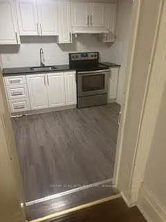 174 Borland St E #4 — Photo 13
