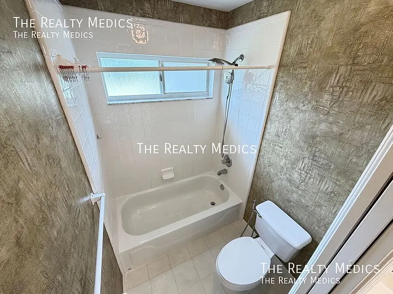 1565 The Oaks Blvd — Photo 47