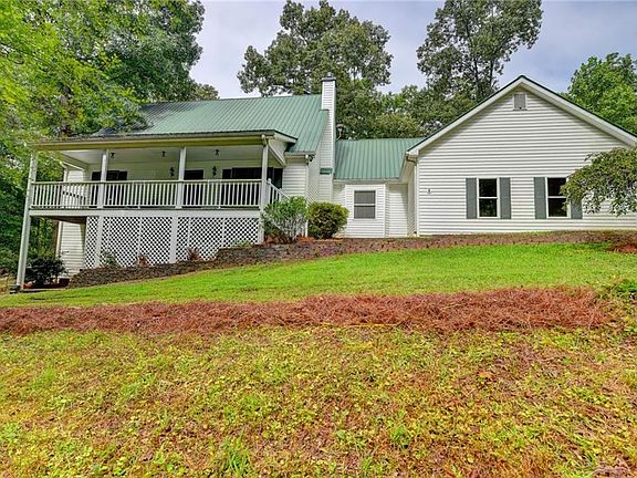 5th image of 228 Joseph Ln