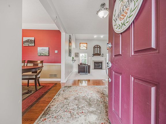 4th image of 6474 Tallman Ct