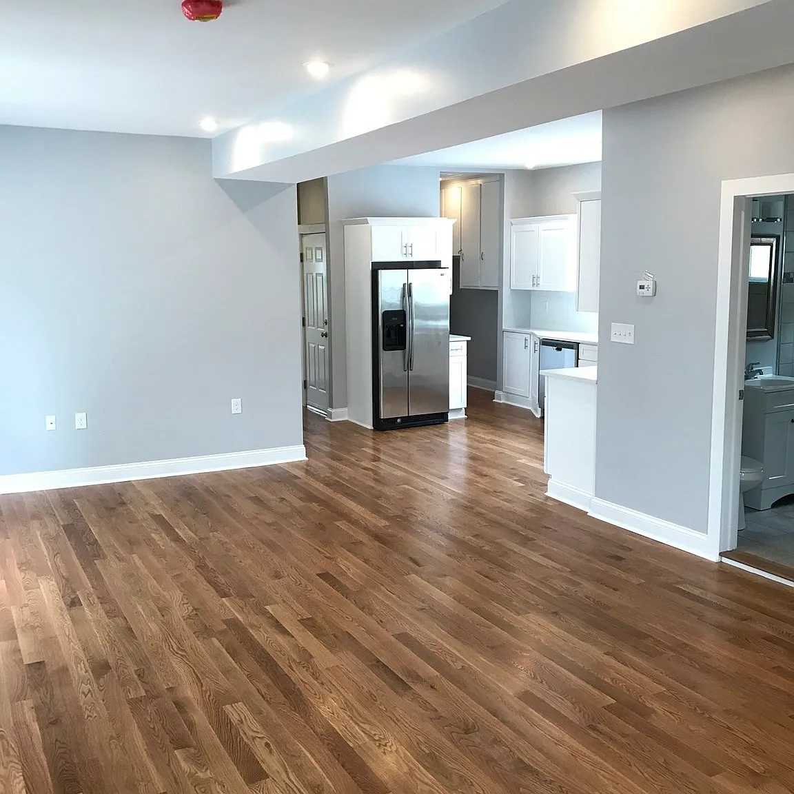 4 bed, 2.0 bath, 1900 sqft, $4,400 — Photo 1