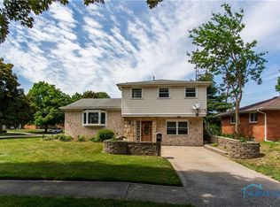 2360 Brookridge Dr, Toledo, OH 43613