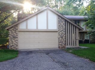 14238 Garden View Dr, Apple Valley, MN 55124