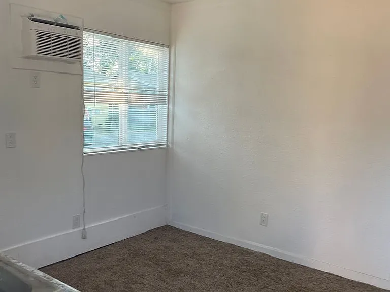 214 Beardsley Ave — Photo 12