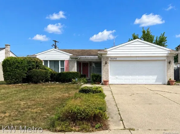16094 Harden Cir, Southfield, MI 48075