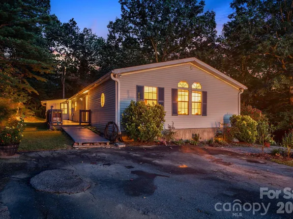 75 Cliffview Dr, Asheville, NC 28803