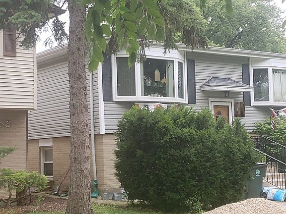 2nd image of 1316 S Vail Ave