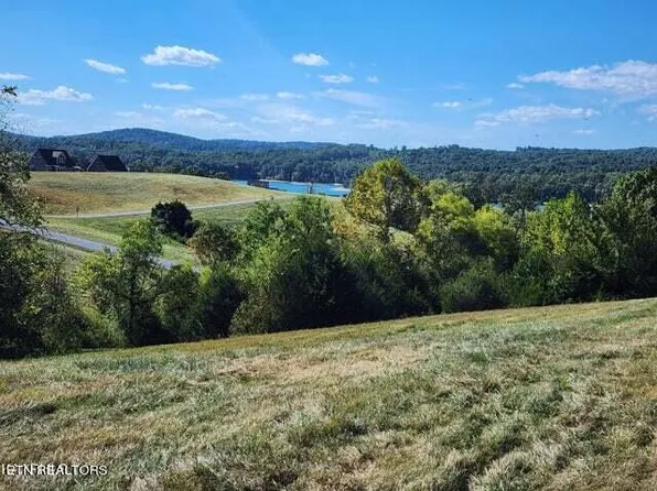 115 Swan Song Trl, Sharps Chapel, TN 37866