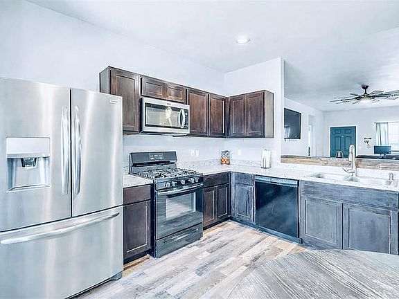 5th image of 2000 Concord