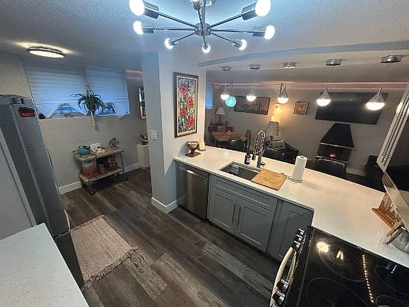3rd image of 1155 Ash St APT 104