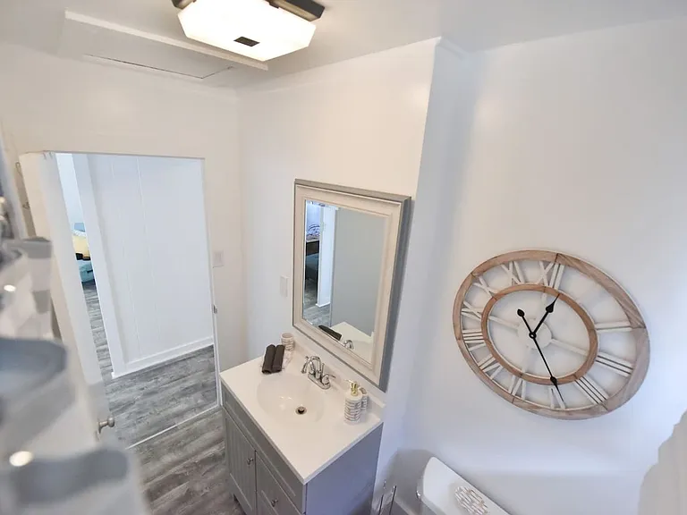 938D Kapahulu Ave — Photo 9