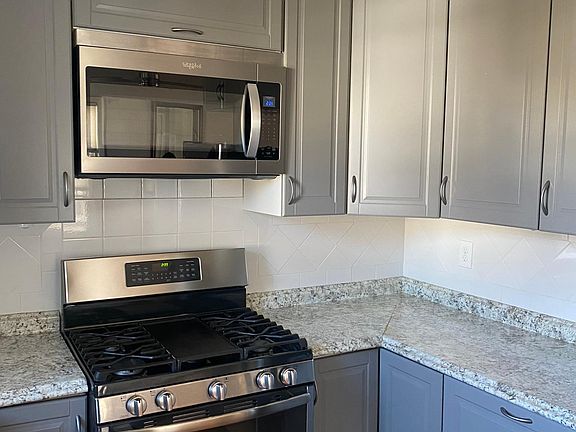 4th image of 39 Alto Ave Floor 2