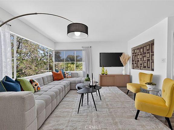 4th image of 1539 Elevado St
