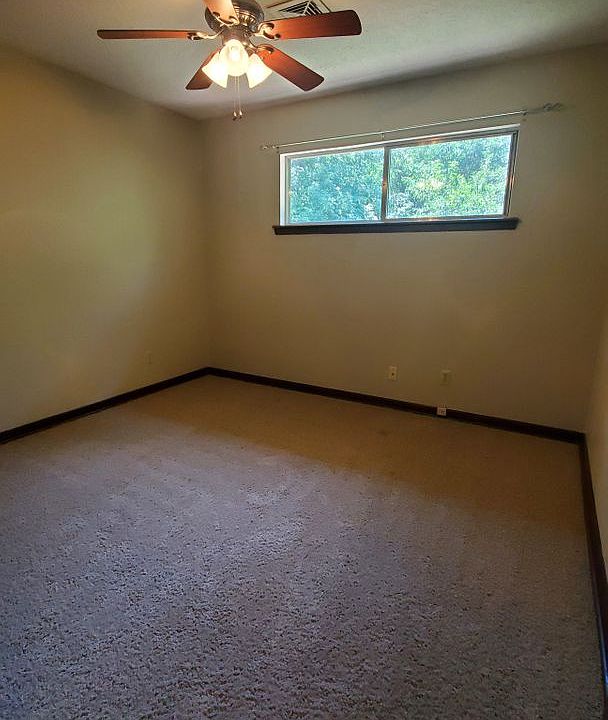 1st image of 1208 Benson Dr