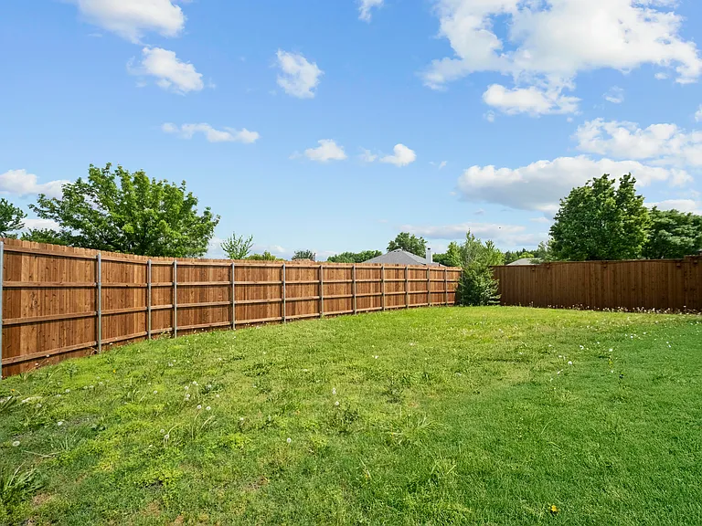 2130 Harvester Dr — Photo 34