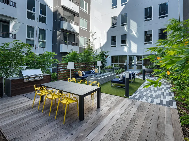 The Harlowe — Photo 14
