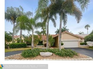 260 NW 108th Ave, Plantation, FL 33324