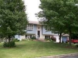 1805 Wynnwood Ln N, Easton, PA 18040