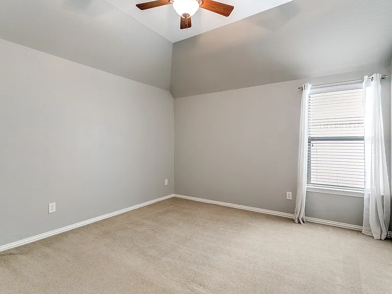 224 Wallington Way — Photo 8