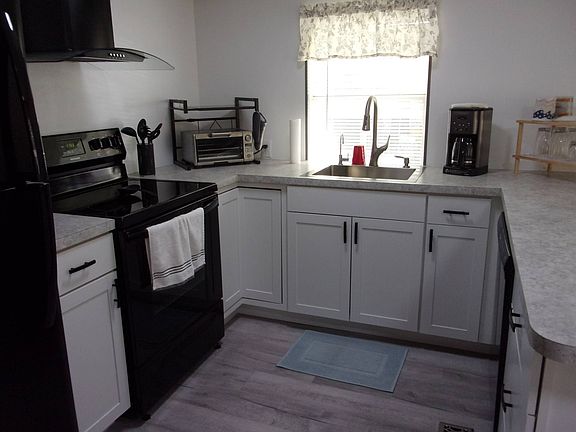 4th image of 7413 Harbor View Dr #323