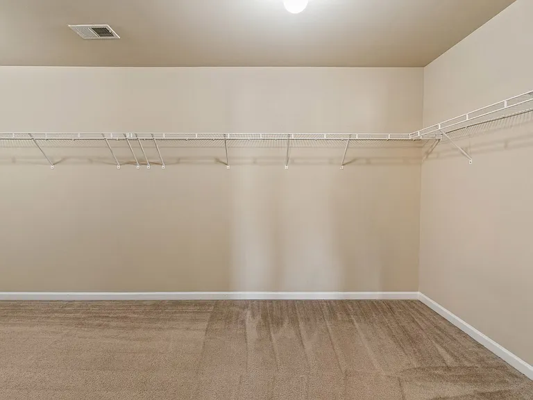 3194 Waverly Ln — Photo 23