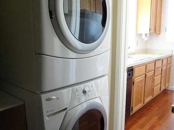 full sized washer and dryer