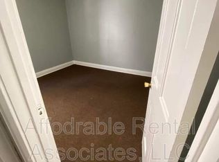 1569 S 10th St #1, Milwaukee, WI 53204