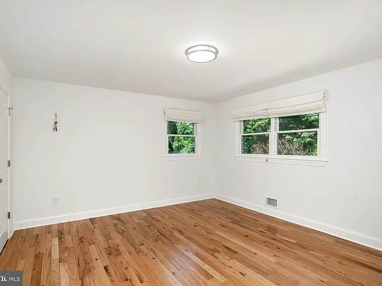 23 Linwood Cir — Photo 17