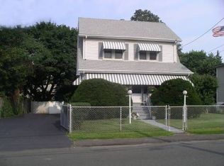 66 Chestnut St, Norwalk, CT 06854