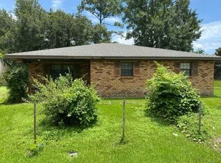 117 Hahn St, Hahnville, LA 70057