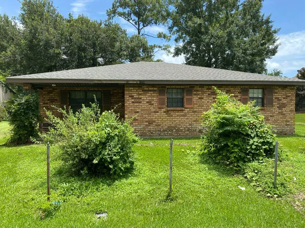 117 Hahn St, Hahnville, LA 70057