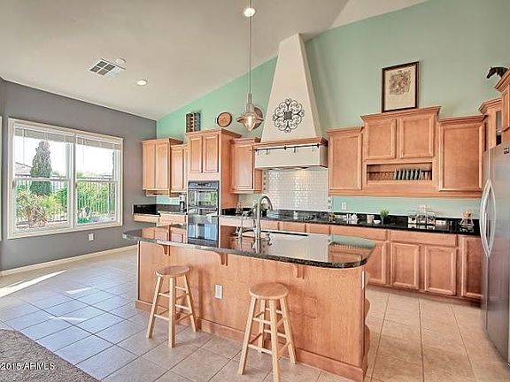 2nd image of 821 E Canyon Way