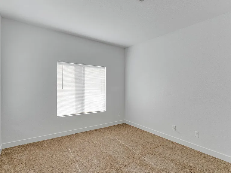 251 S Green Valley Pkwy #5111 — Photo 16