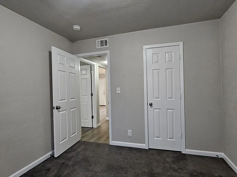 103 W Dunn Ave #3 — Photo 15