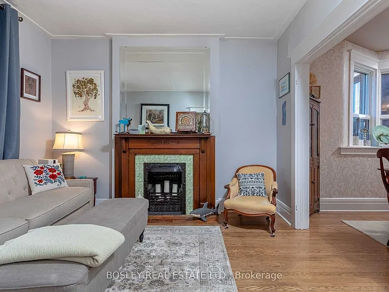774 Gladstone Ave — Photo 3