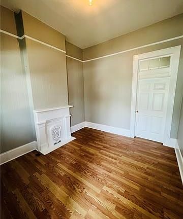 3rd image of 2822 Saint Thomas St