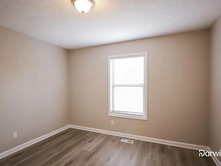 1181 Norfolk Dr NW — Photo 13