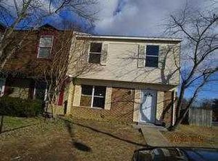 300 Goose Creek Dr, La Plata, MD 20646