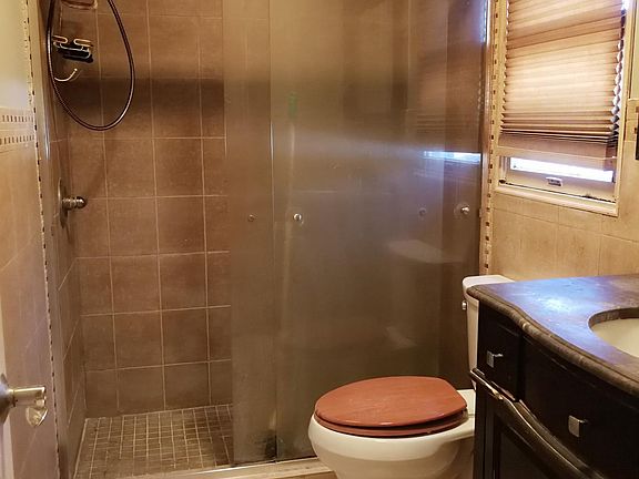 5th image of 97 Ramona Ave #1F