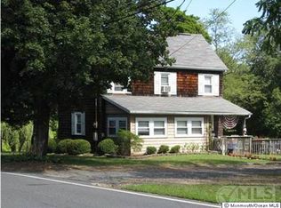 317 Hawkin Rd, New Egypt, NJ 08533